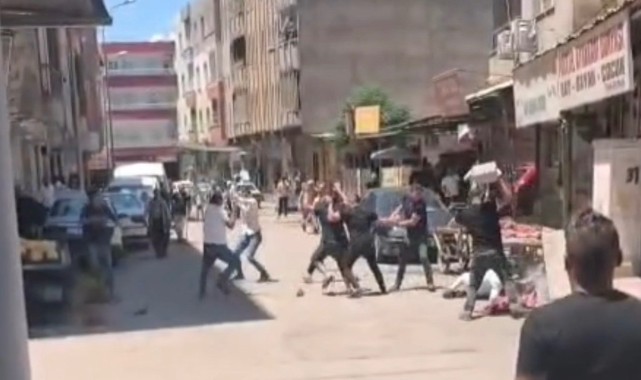 Şanlıurfa'da sokak kavgası cep telefonu kamerasına yansıdı