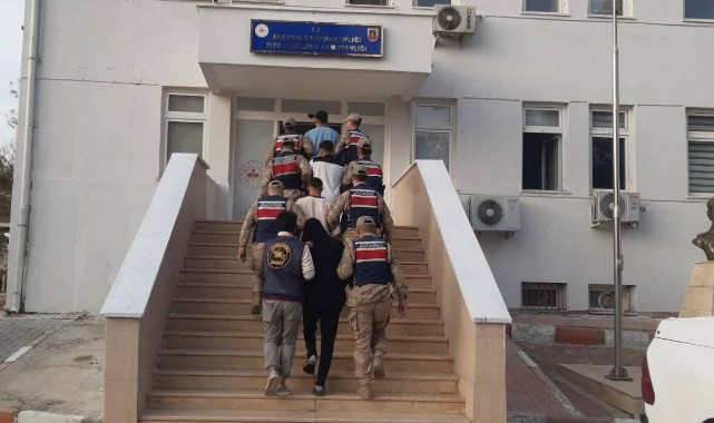 Şanlıurfa’da göçmen kaçakçılığı operasyonu: 18 gözaltı