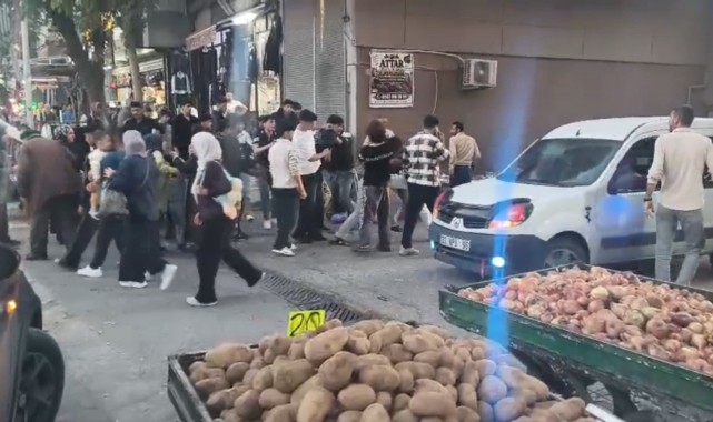 Şanlıurfa’da sokak ortasında sopalı, bıçaklı kavga: 3 yaralı