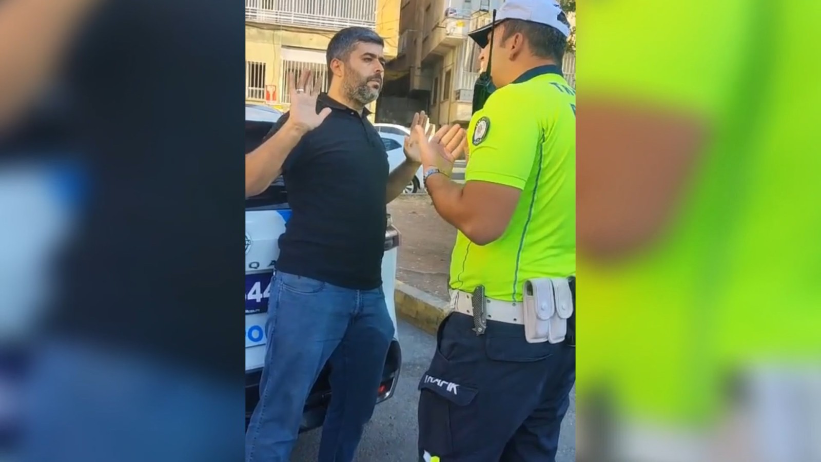 Şanlıurfa’da motosiklet sürücüsü ile trafik polisleri arasında ceza tartışması