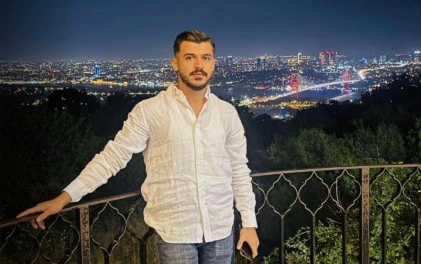 Şanlıurfa’da koyun sürüsüne çarpan otomobilin sürücüsü öldü