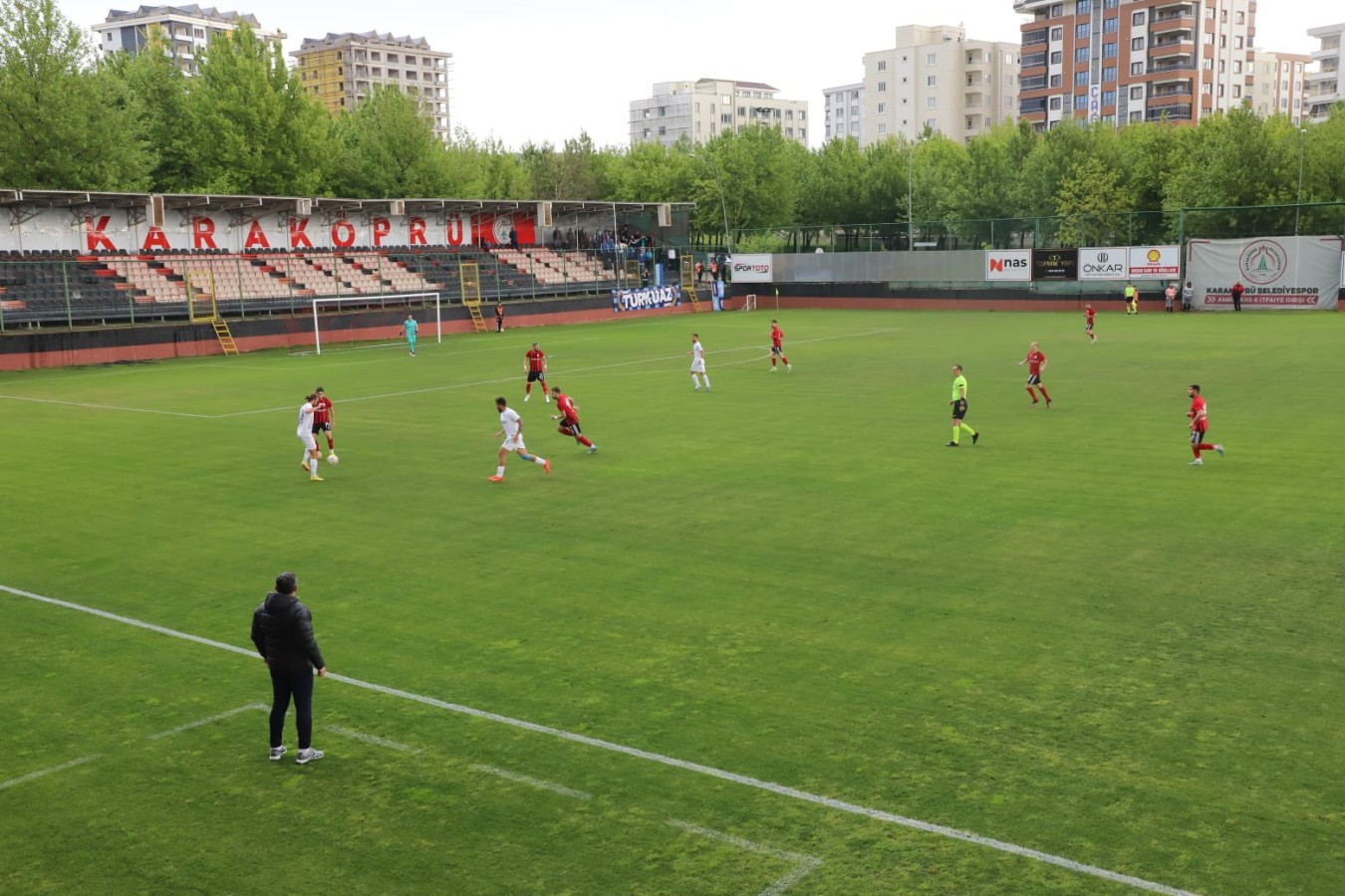 Karbel Karaköprü Belediyespor evinde kaybetti