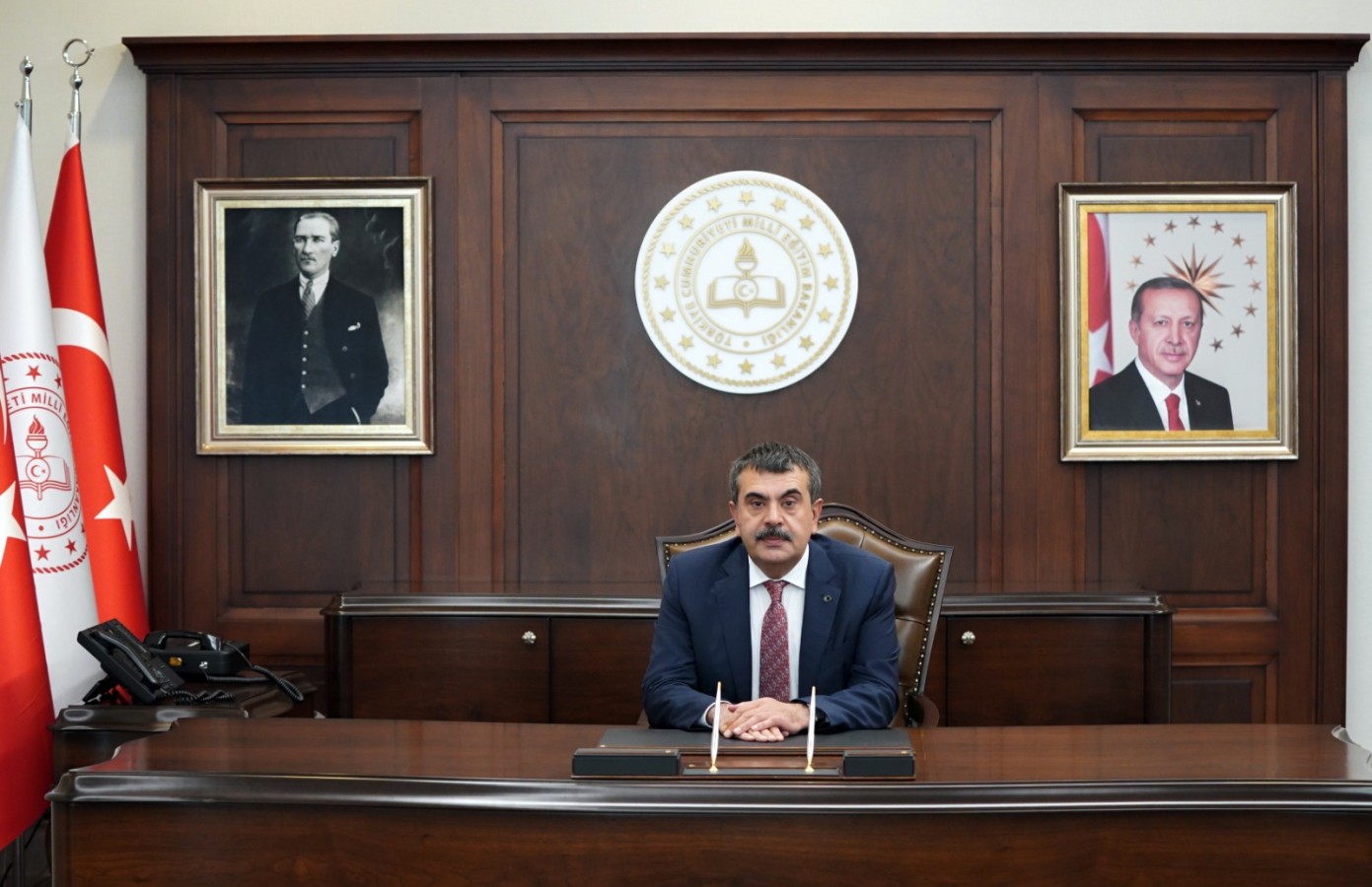 Bakan Tekin açıkladı: Öğretmen atamalarında sistem değişiyor!;