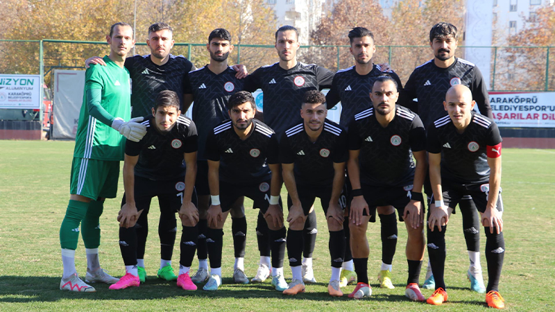 Karaköprü Belediyespor, Sivas Dört Eylülspor'u 4-1 mağlup etti;