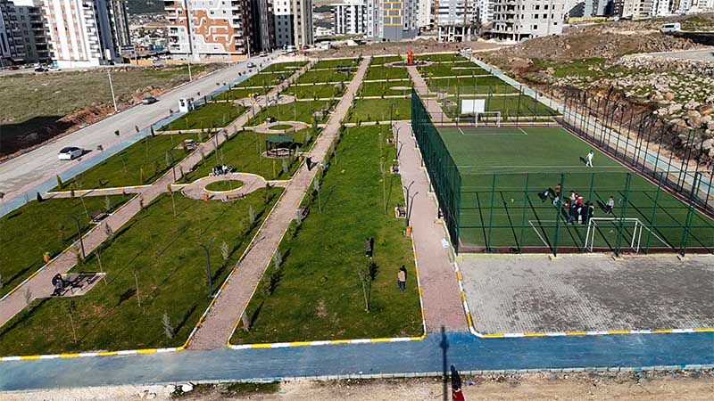 Karaköprü'de 11 bin metrekarelik yeni park kazandırıldı