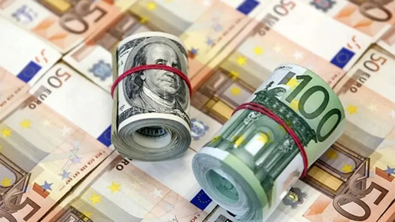 Dolar ve euro bugün ne kadar oldu?