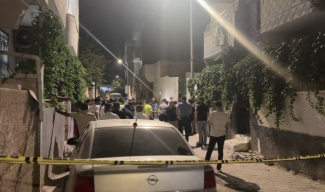 Şanlıurfa'da gök bombası patladı: 2 çocuk yaralandı, patlama anı kamerada