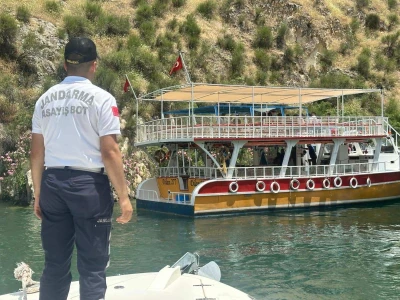 Şanlıurfa'da yaralı kartal tedaviye alındı